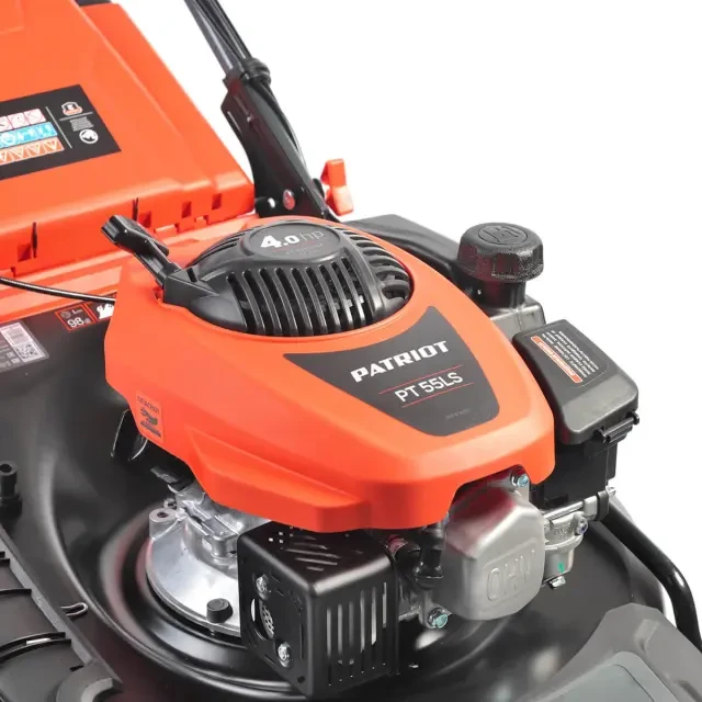 Бензиновая газонокосилка самоходная Patriot PT 55LS Бензиновая газонокосилка самоходная Patriot PT 55LS