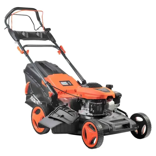 Бензиновая газонокосилка самоходная Patriot PT 55LS Бензиновая газонокосилка самоходная Patriot PT 55LS