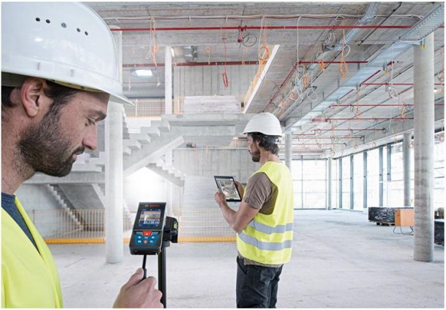 Лазерный дальномер Bosch GLM 120 C (0.601.072.F00)