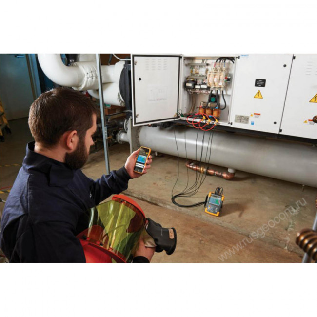 Анализатор качества электроэнергии Fluke 438 II