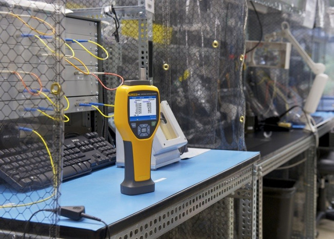 Прибор ОВК Fluke 985