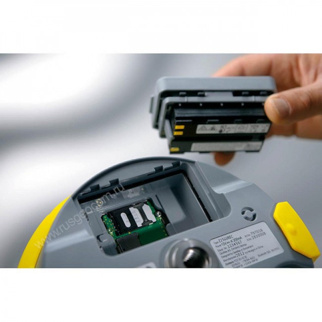 GNSS приемник GeoMax Zenith25 PRO Base (GSM)