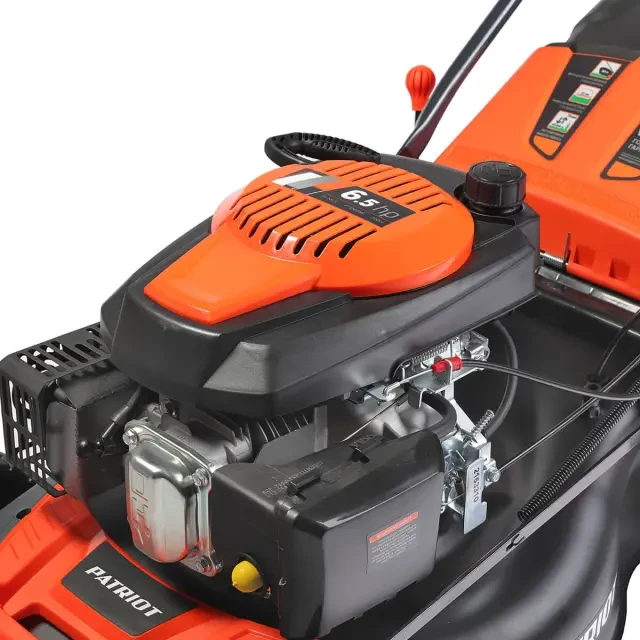 Бензиновая газонокосилка самоходная Patriot PT 52 LS Бензиновая газонокосилка самоходная Patriot PT 52 LS
