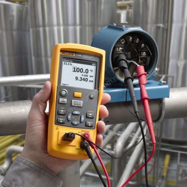 Портативный калибратор температуры Fluke 714B/EN