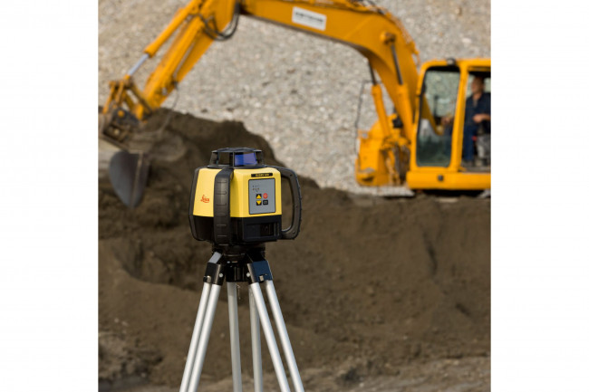 Ротационный нивелир Leica Rugby 620 комплект