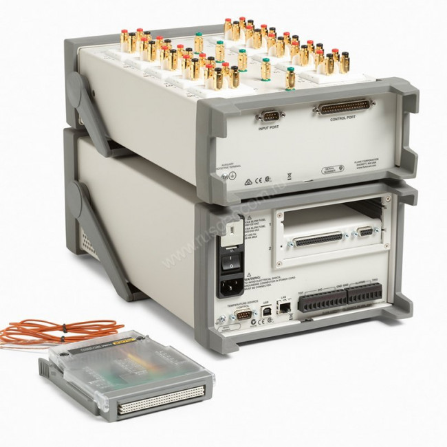 Прецизионный калибратор температуры Fluke 1586A/1HC 220