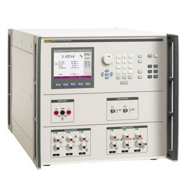 Трехфазный калибратор электрической мощности Fluke 6003A/E 230 Трехфазный калибратор электрической мощности Fluke 6003A/E 230