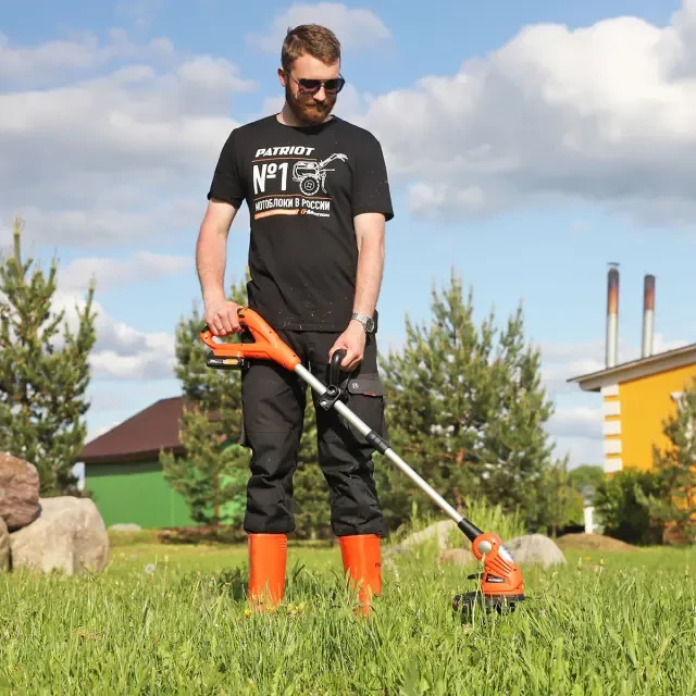 Аккумуляторный триммер Patriot TR 235 UES Аккумуляторный триммер Patriot TR 235 UES