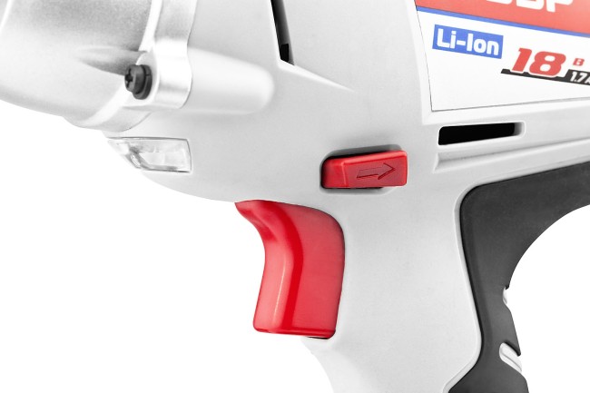 Гайковерт аккумуляторный ЗГУА-18-Ли К ЗУБР